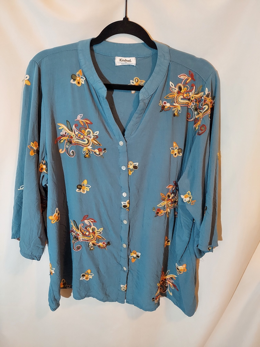 Kindred Boho Embroidered Floral Button Down Blouse Blue 2X